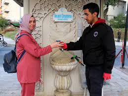 İKRAM ÇEŞMELERİMİZDEN ÇORBA AKMAYA BAŞLADI